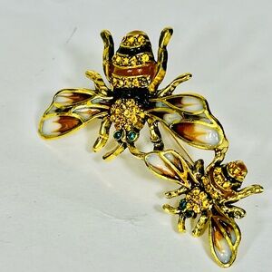 Vintage Style Double Bee Gold Tone Rhinestone and Brown Brooch Enamel Pin